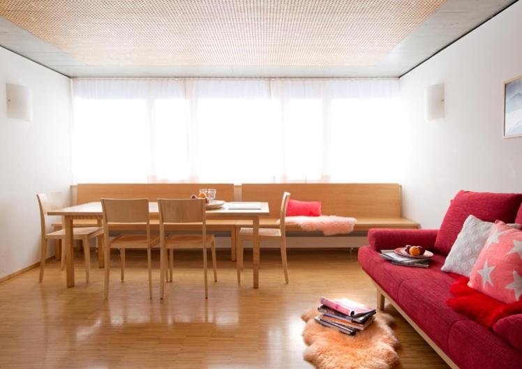 Berg:Doktr Appartements Warth  المظهر الخارجي الصورة